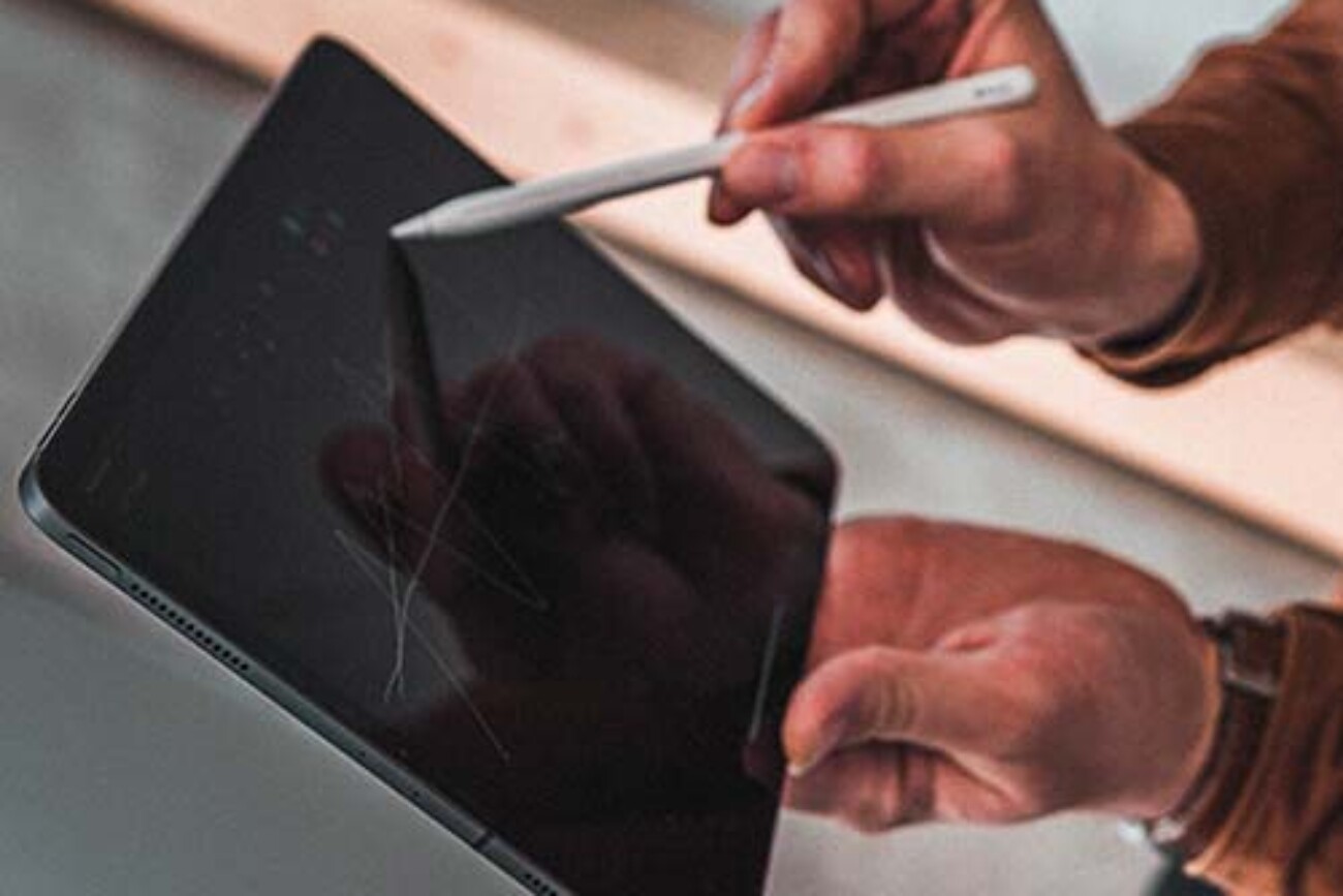 moderne Technik und Tablet